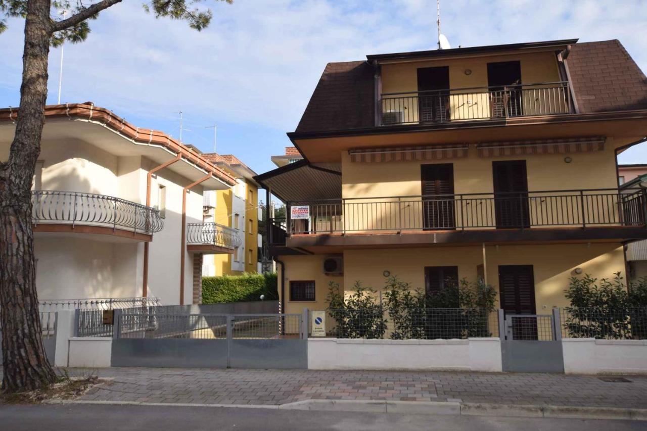 Apartments In Lignano Sabbiadoro 39726 Eksteriør billede